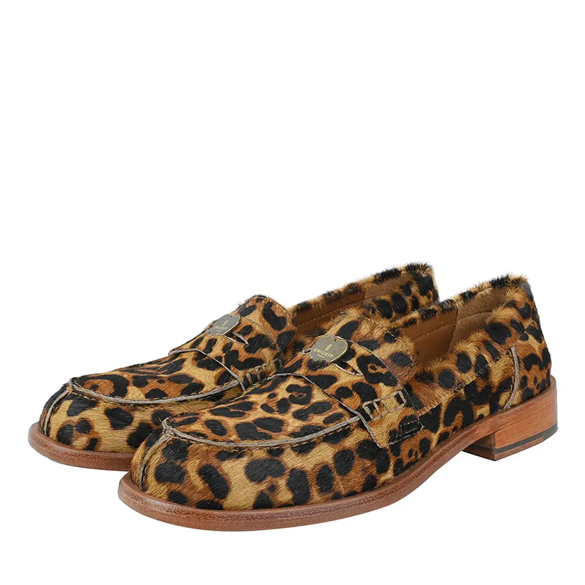 Loafer mit Leopardenmuster und Beschlägen