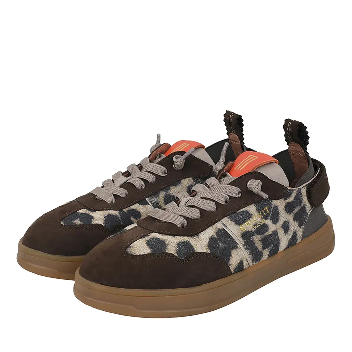 Low-Top Stoffschuhe mit Leopardenmuster