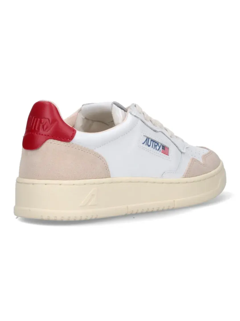 Low-Top Sneaker im Vintage-Stil