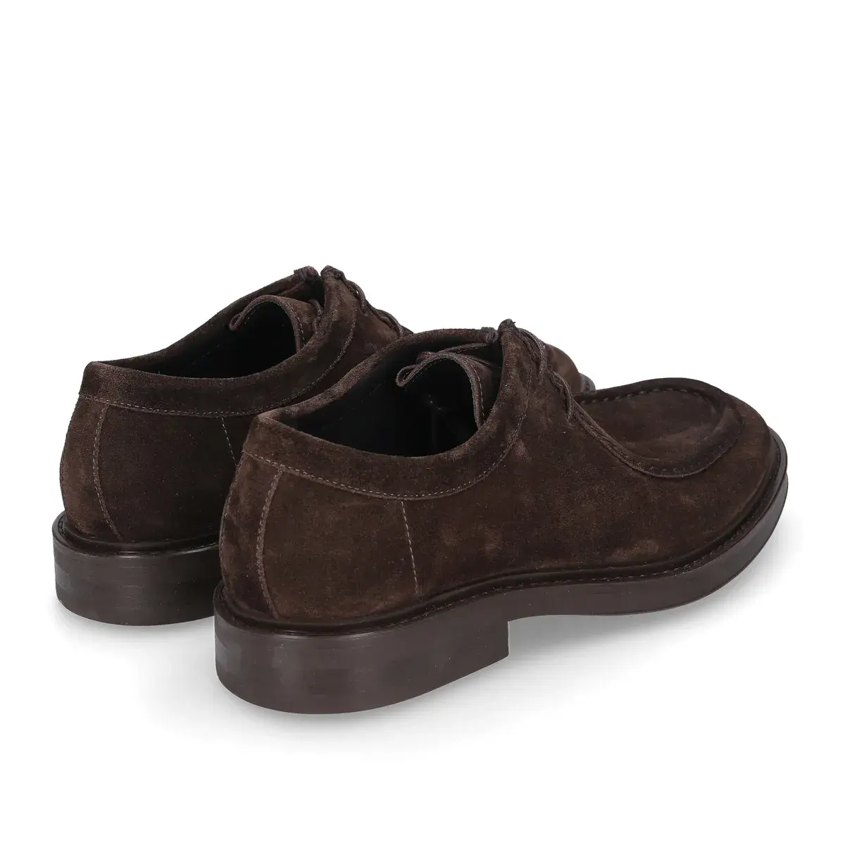 Braune Schnürschuhe aus Wildleder