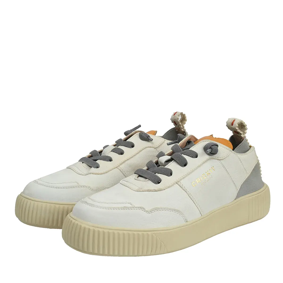 Damen Off-White Leder Low-Top Sneaker