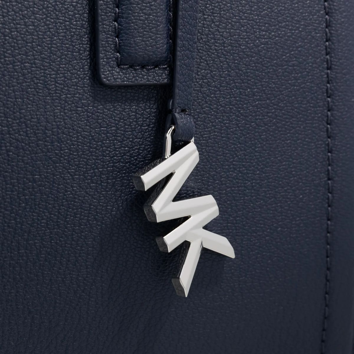 Strukturierte Leder Handtasche mit Griff
