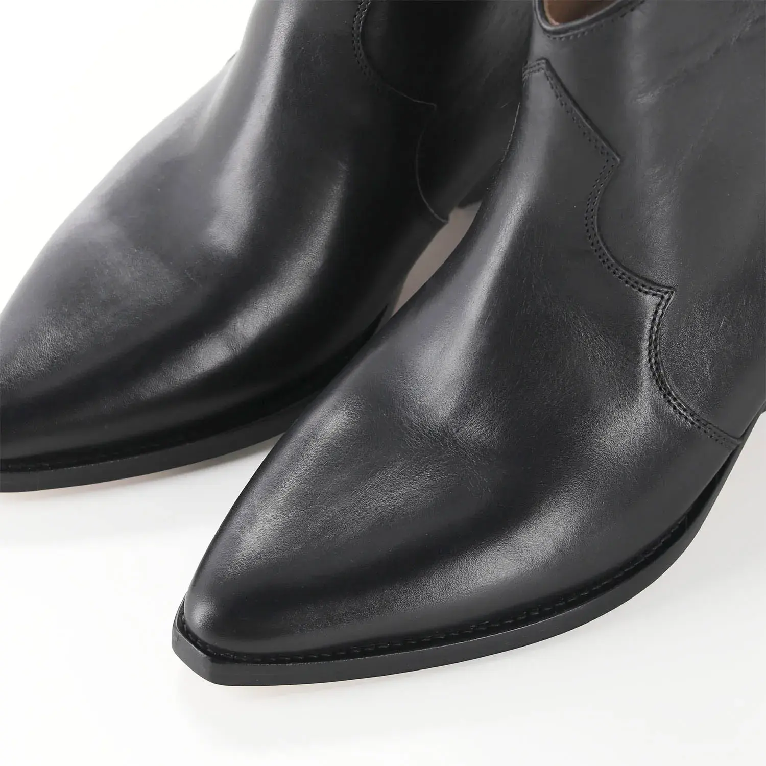 Western-Stiefeletten mit spitzer Zehenpartie
