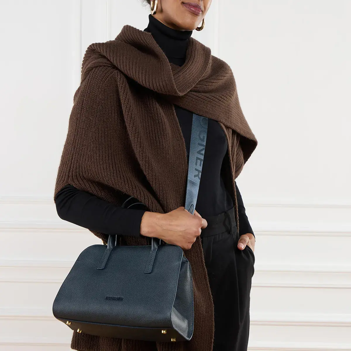 Strukturierte Leder Handtasche mit Griff