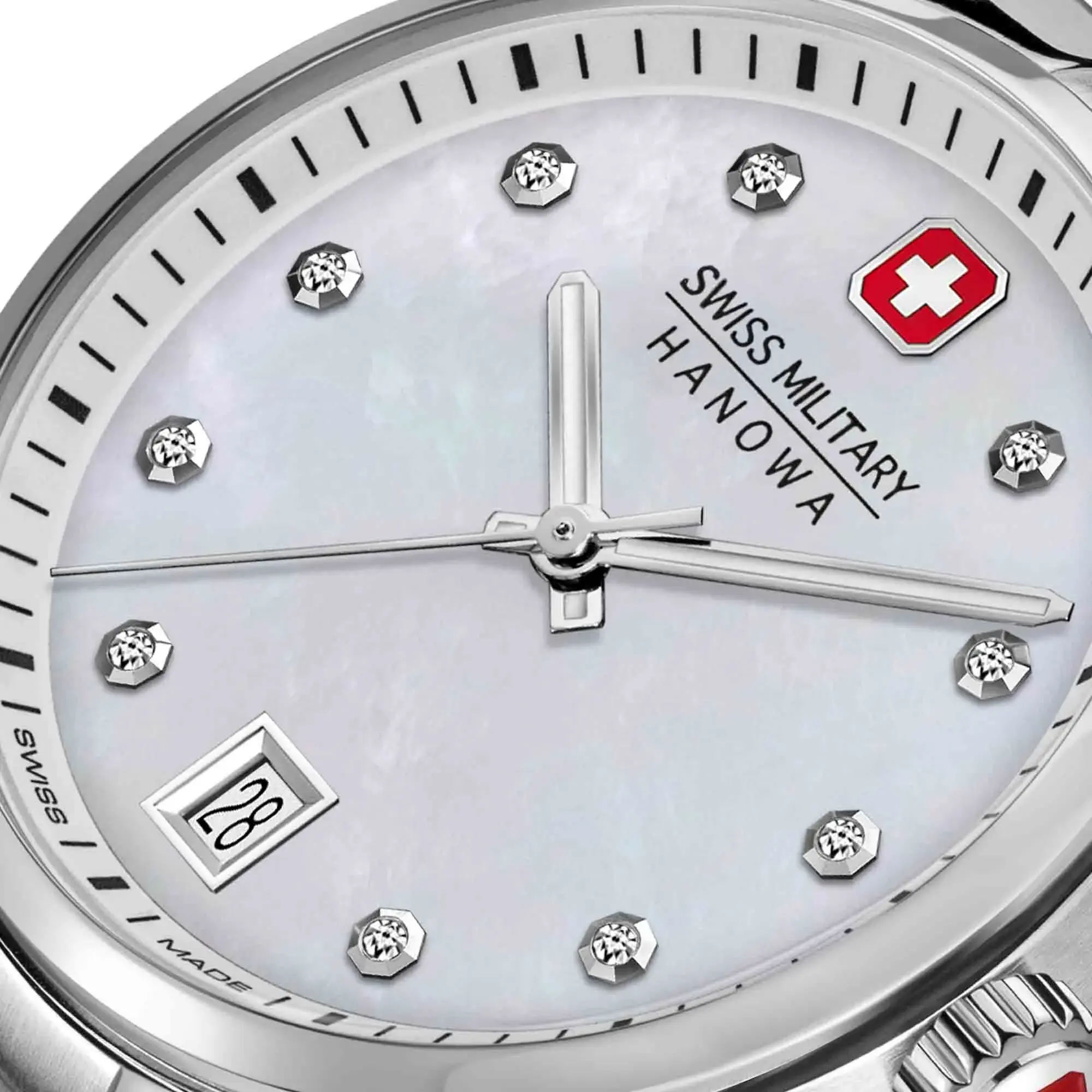 Silberne Uhr mit Perlmutt-Zifferblatt