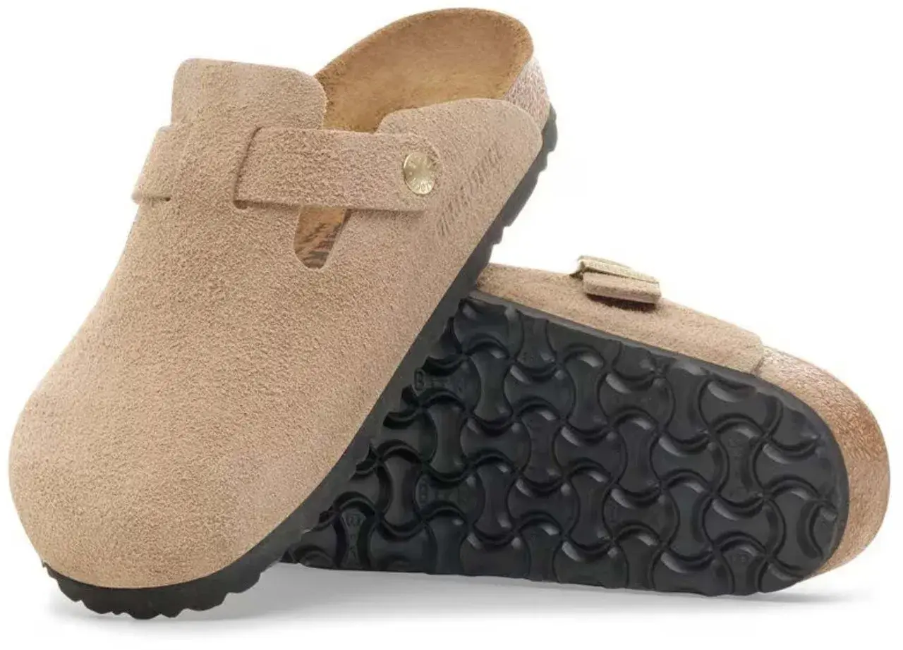 Beige Wildleder Clog Sandale