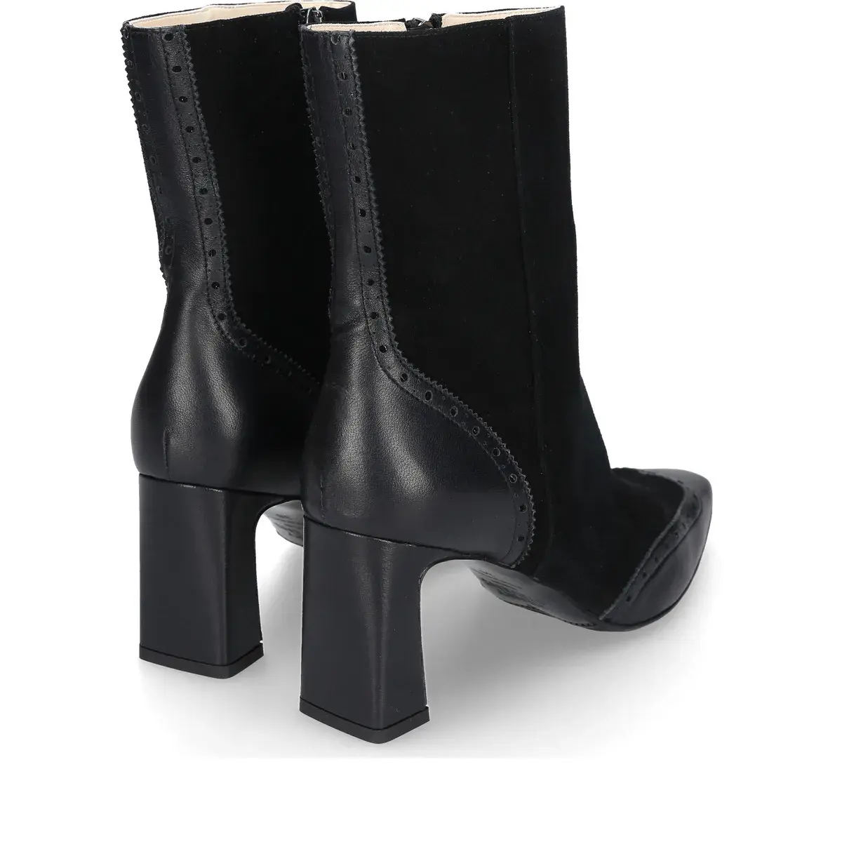 Schwarze Stiefeletten aus Leder & Wildleder