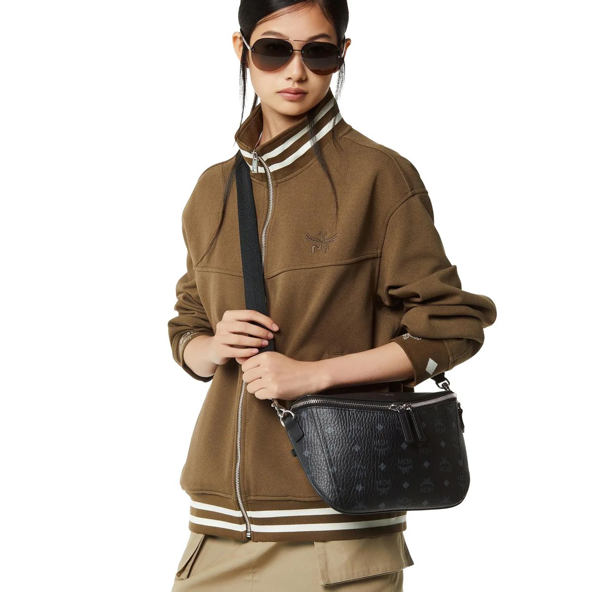 Gürteltasche aus Leder mit Muster