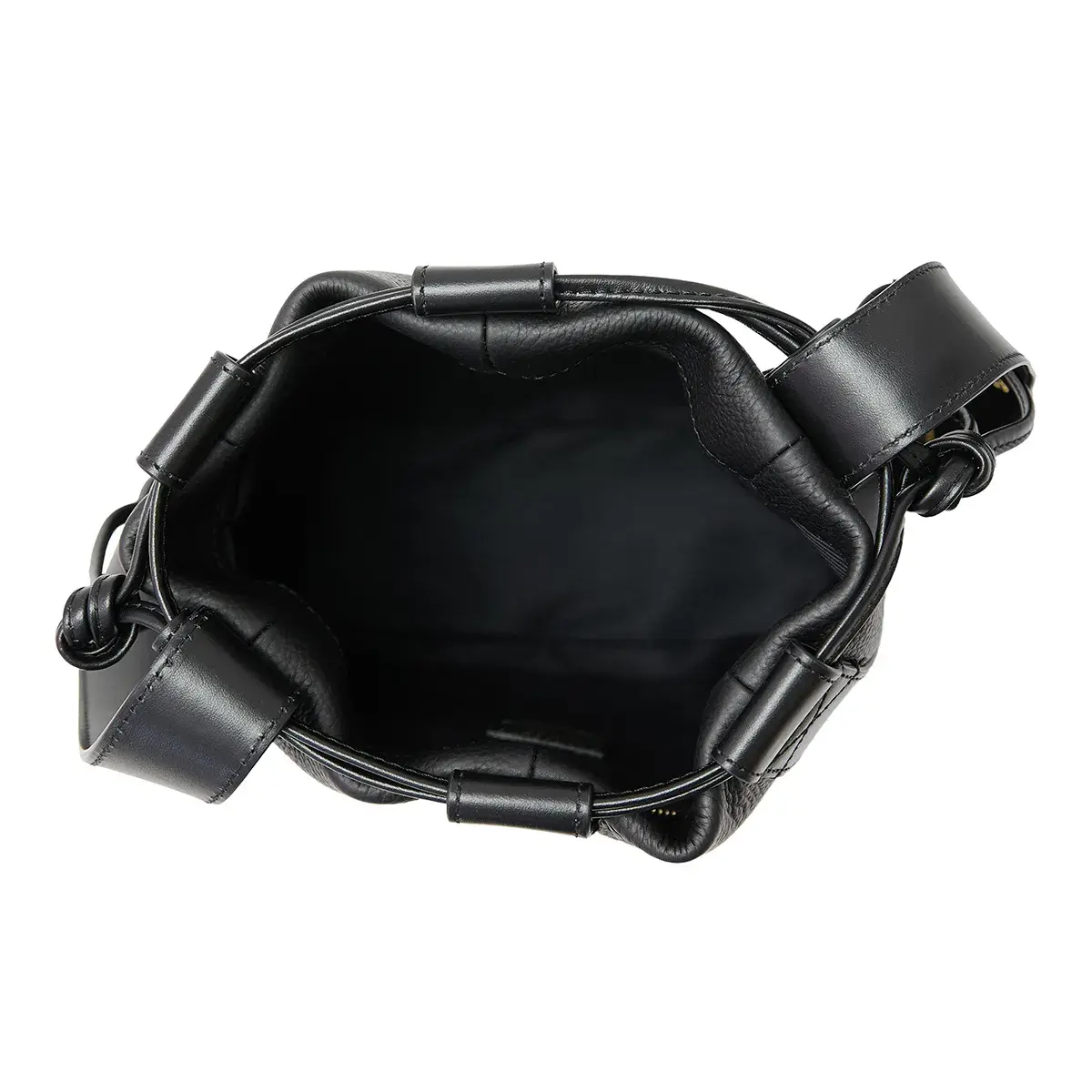 Beuteltasche aus genarbtem Leder