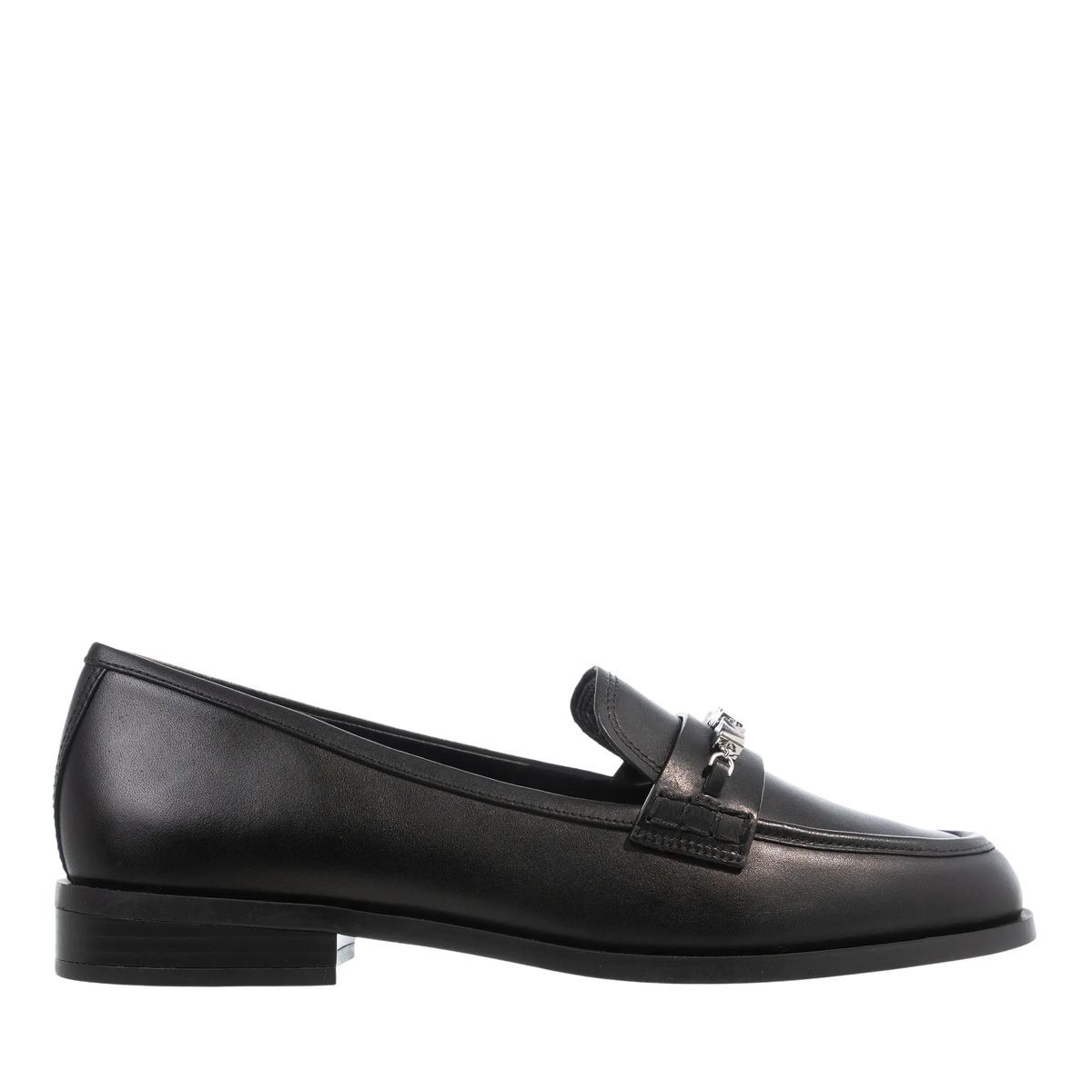 Klassische Lederloafer mit Kettendetail