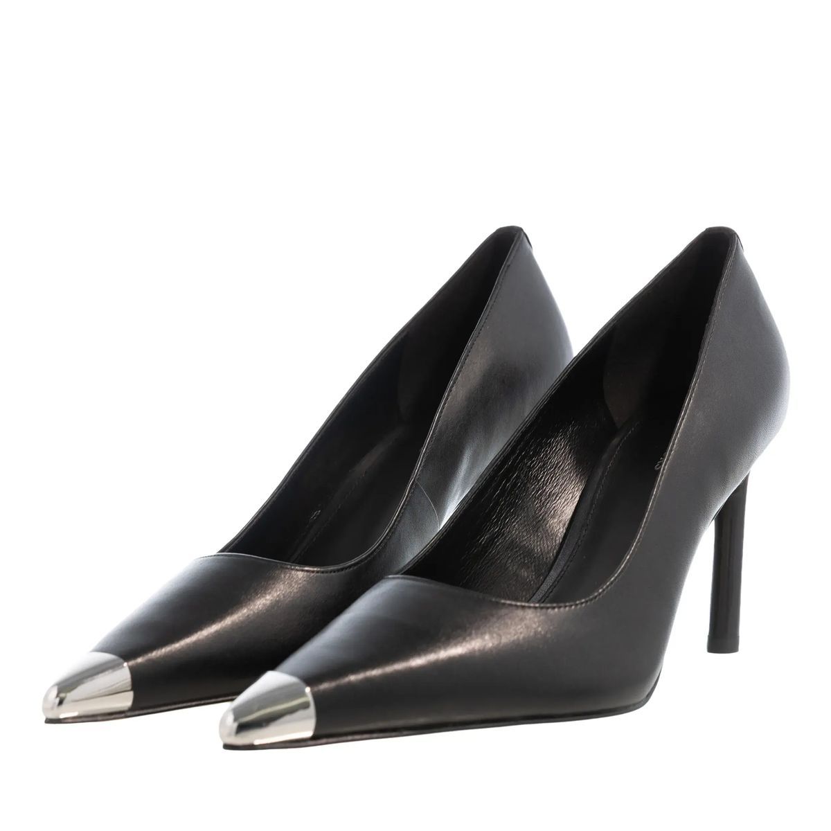 Spitzlederpumps mit Kappe
