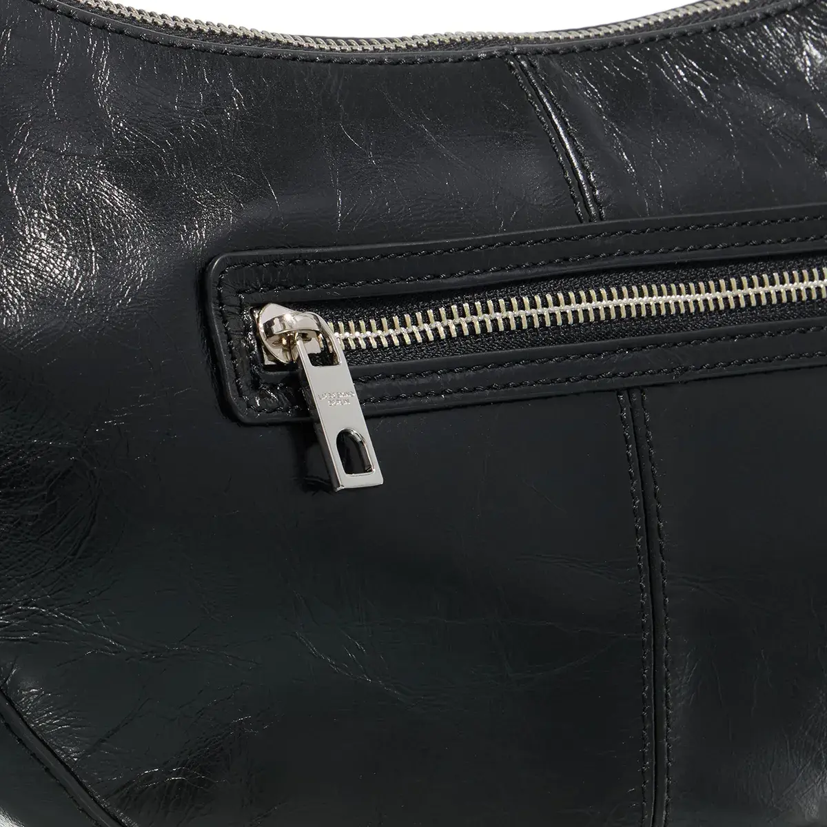 Halbmondförmige Hobo-Tasche aus Leder