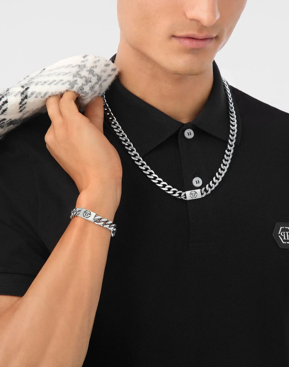 Silberfarbenes Gliederarmband