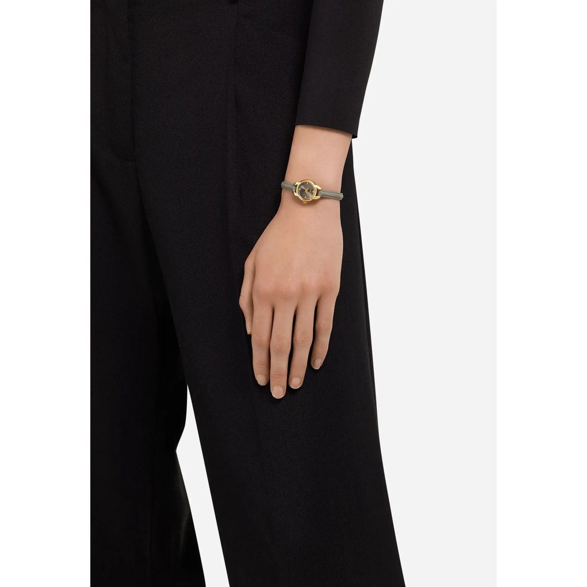 Elegante Mini Uhr mit Lederarmband