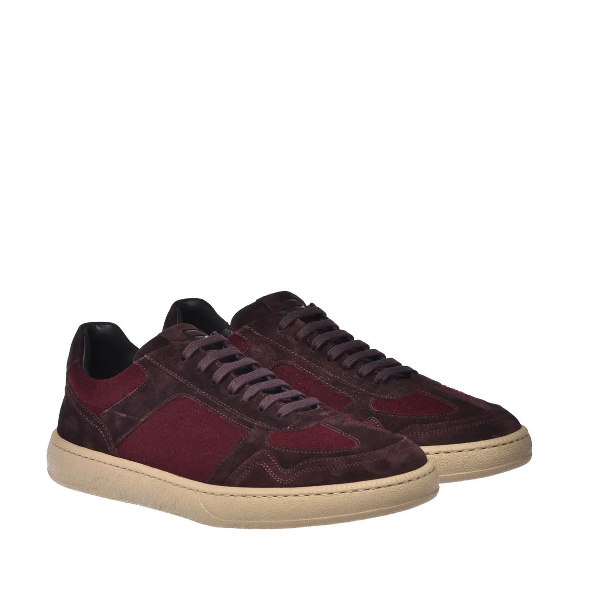 Burgunderfarbene Wildleder-Sneakers