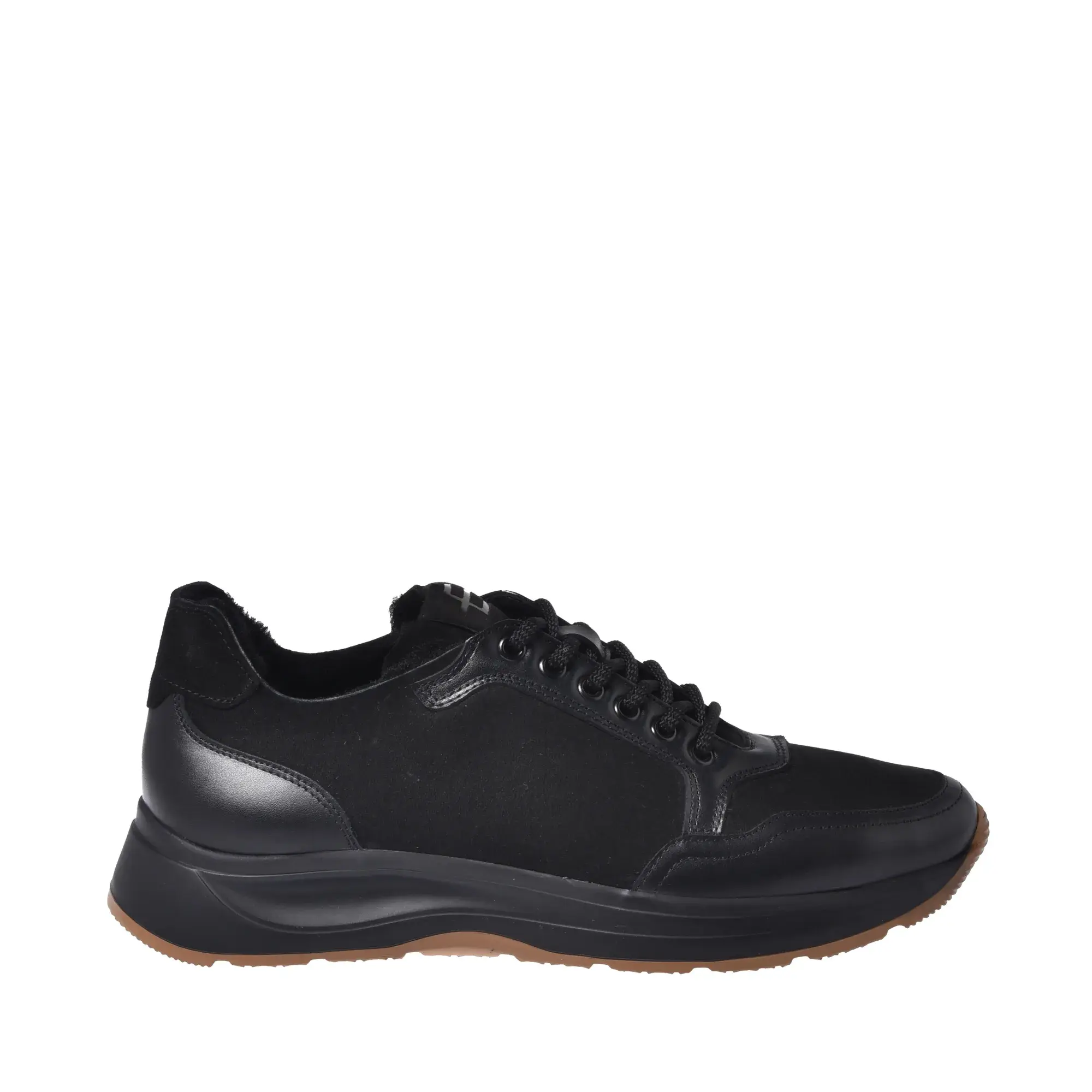 Schwarze Wildleder- und Ledersneakers