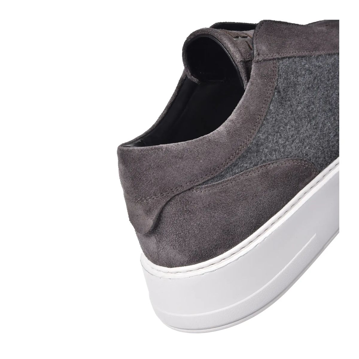 Graue Wildleder Slipper Sneakers