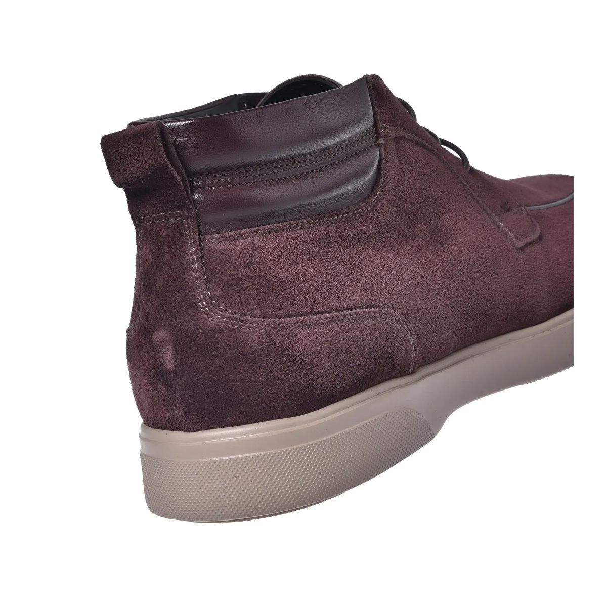 Chukka-Stiefeletten aus Wildleder