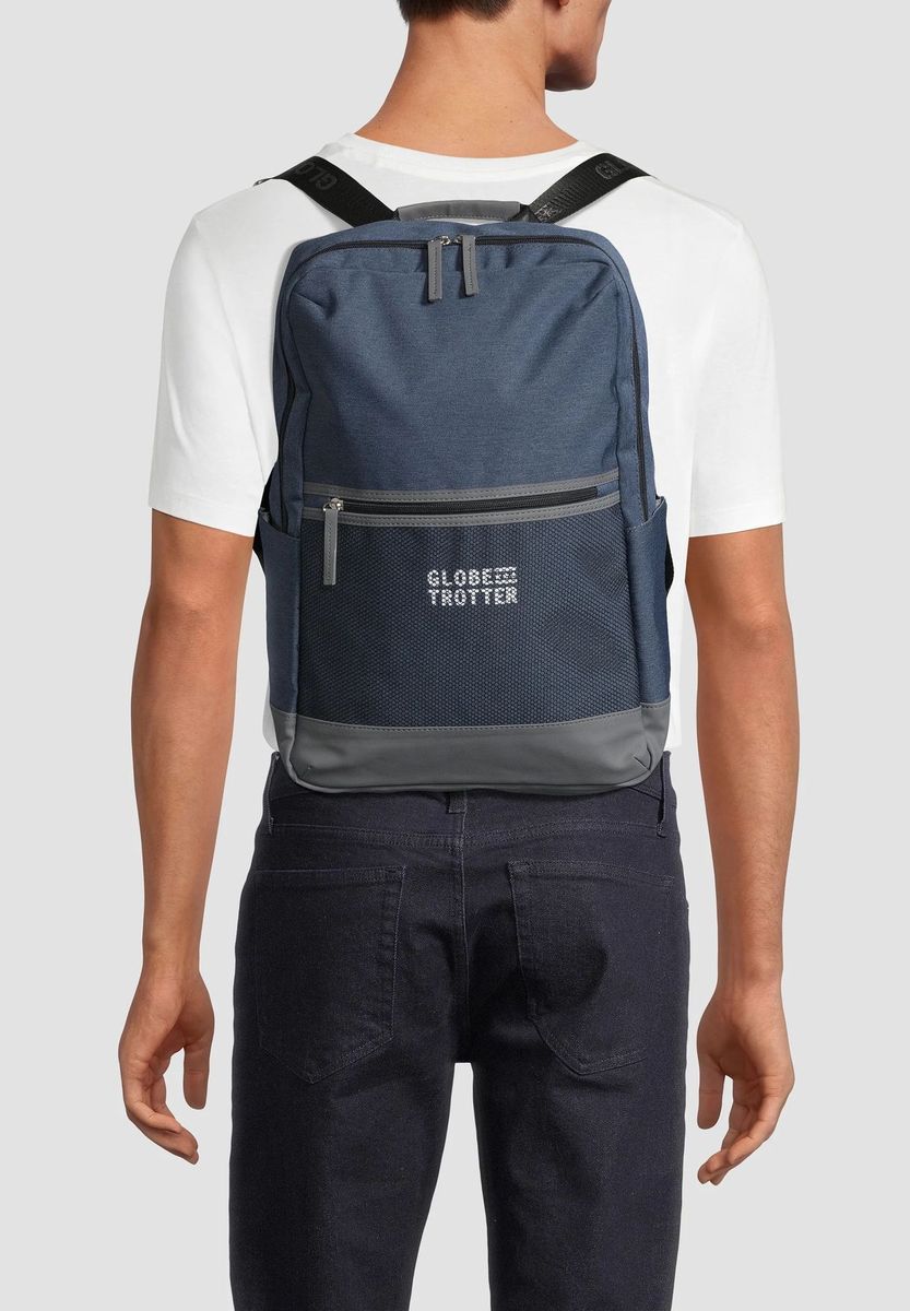 Funktionaler blauer Laptop-Rucksack