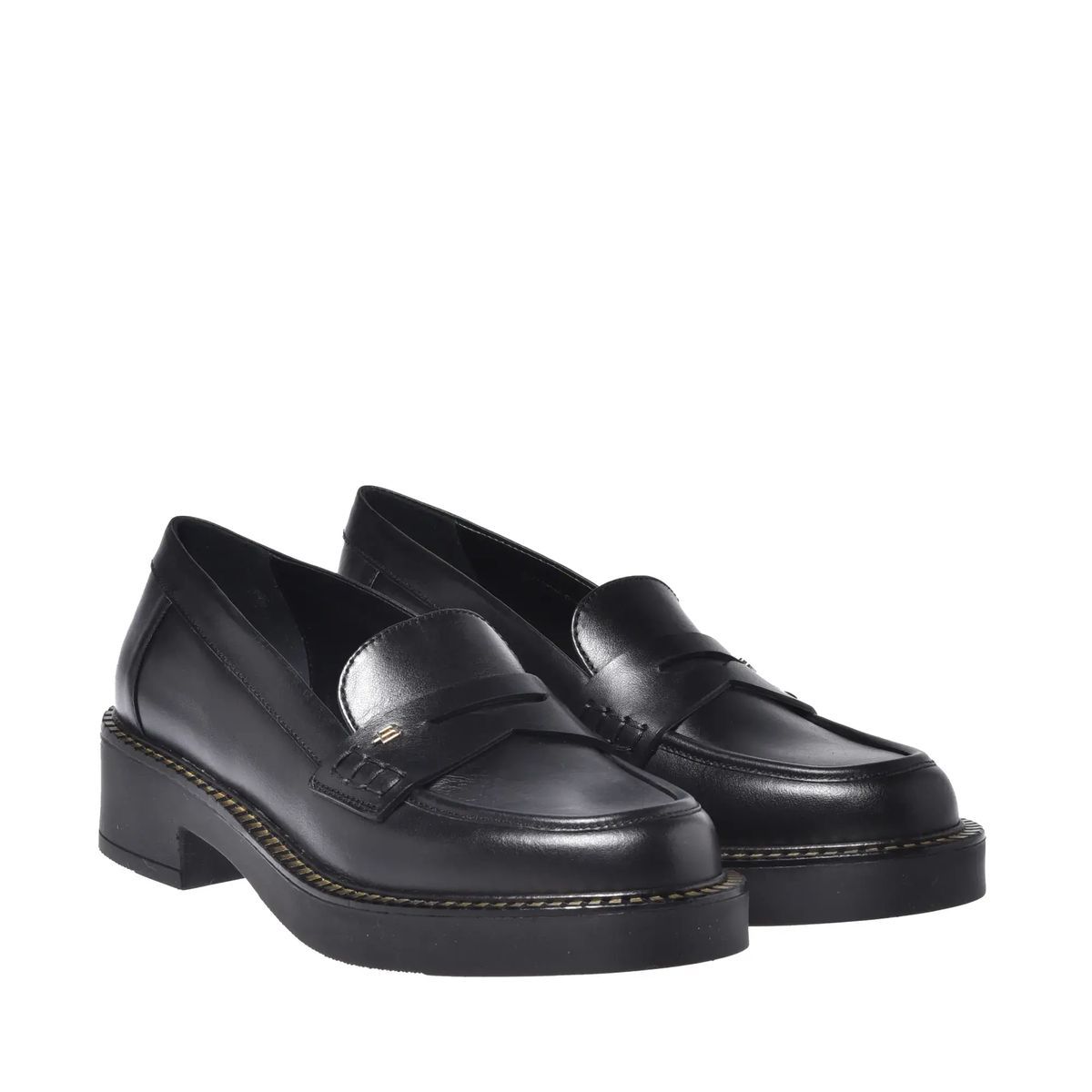 Schwarzer Lederplateau-Loafer mit Nieten