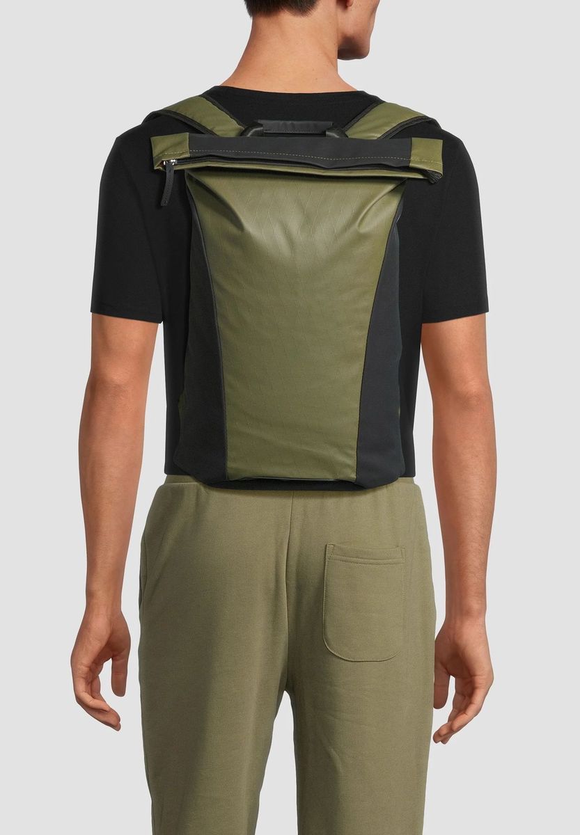 Zweifarbiger Roll-Top Rucksack