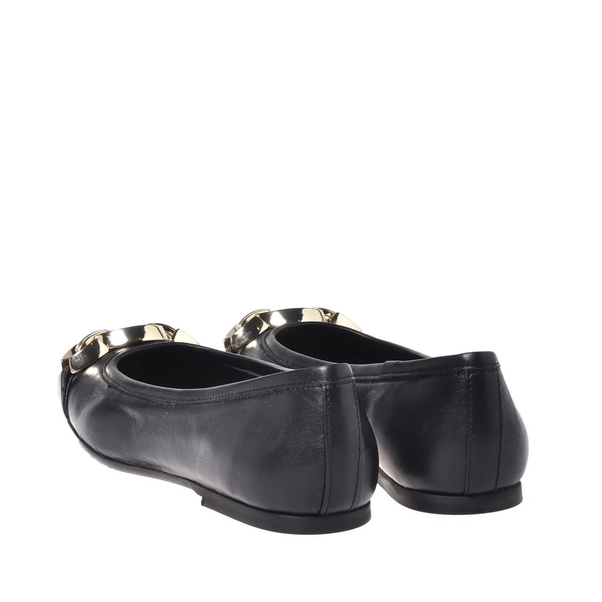Schwarze Ballerinas mit Kettendetail aus Leder