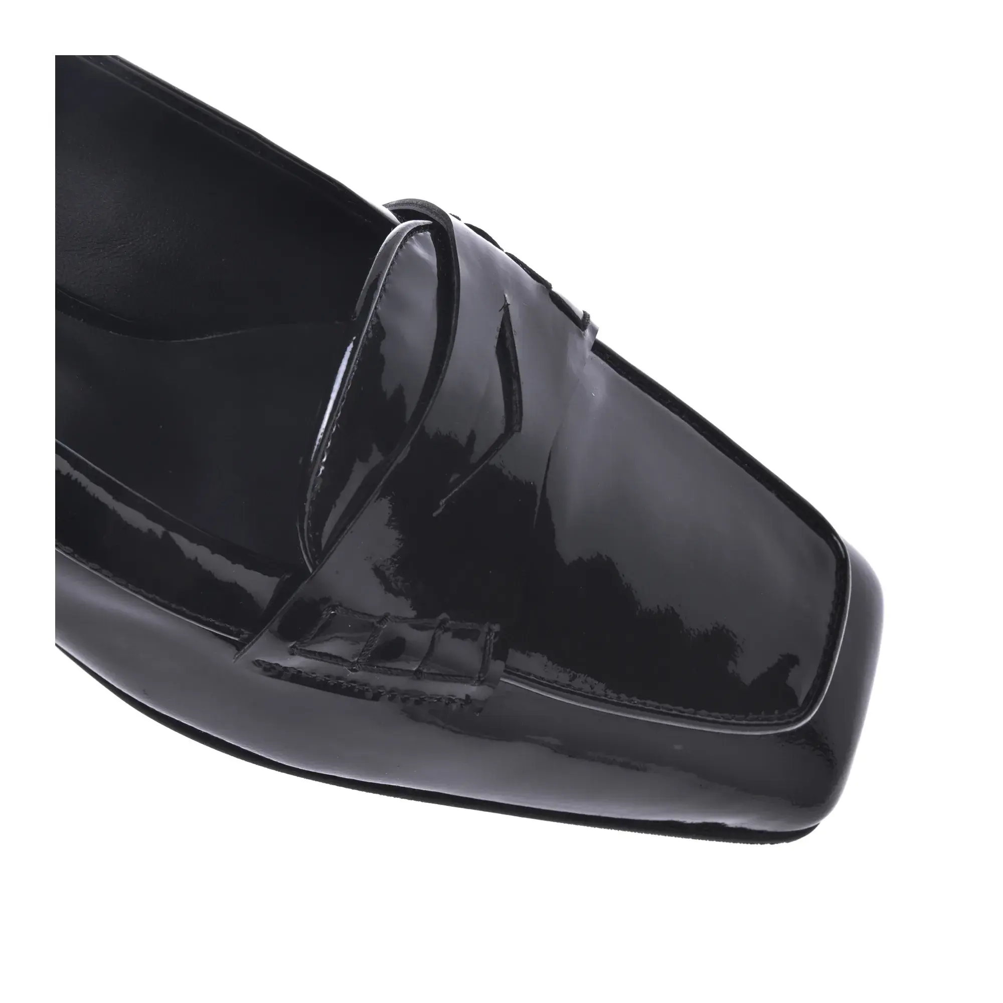 Schwarze Penny Loafer aus Lackleder