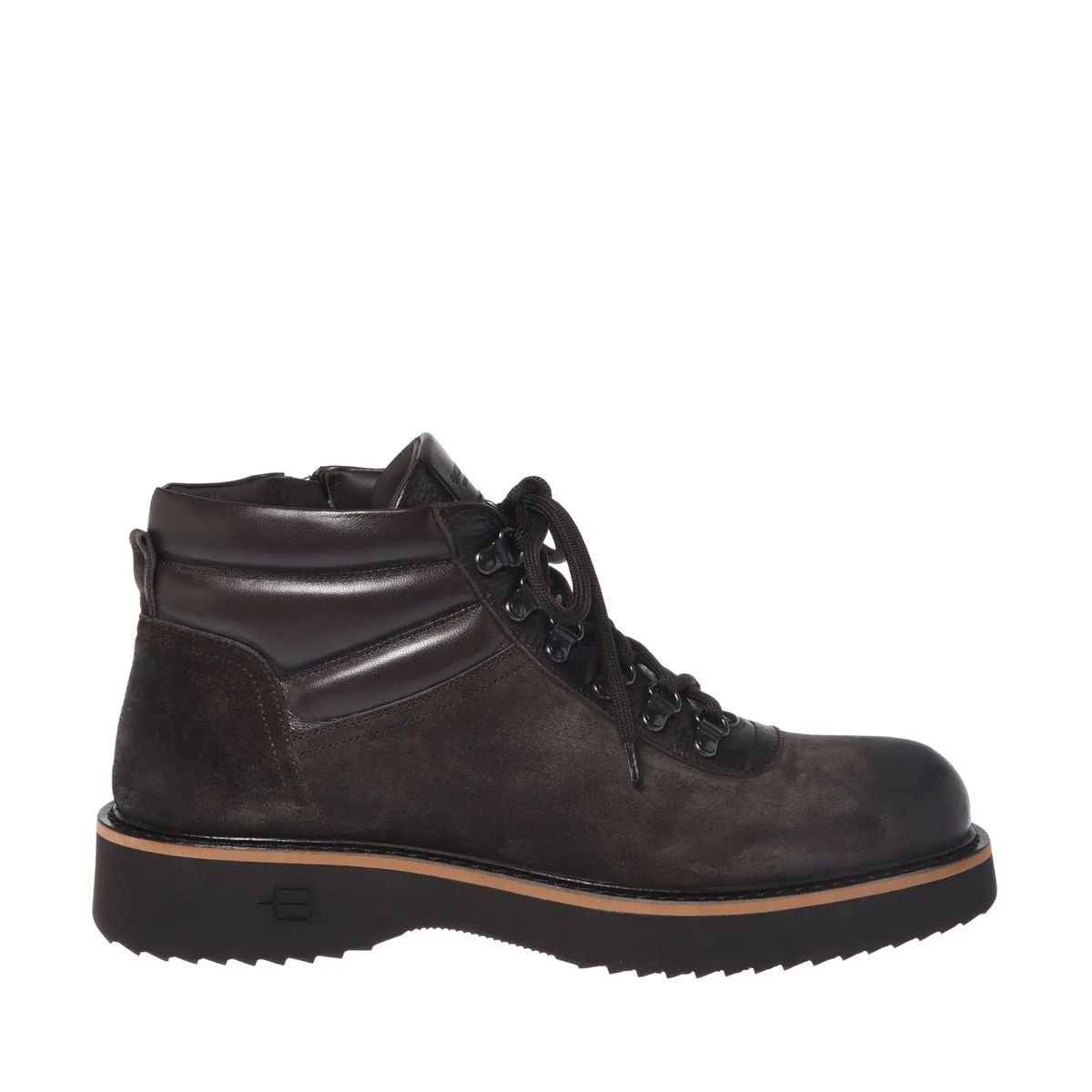 Stiefeletten aus Leder und Wildleder