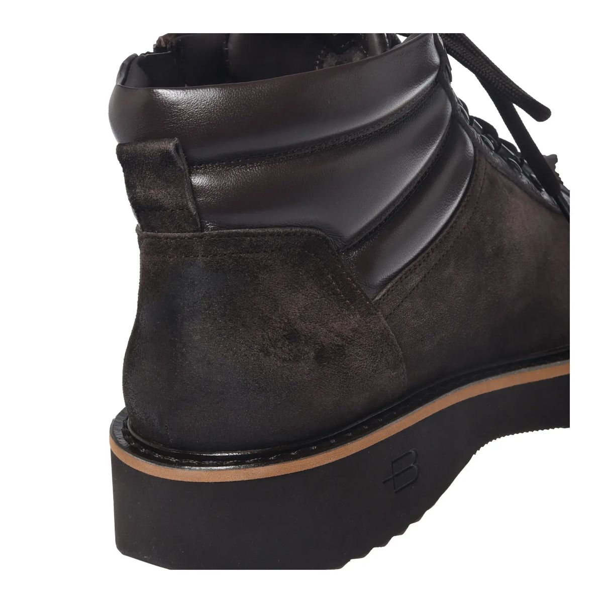 Stiefeletten aus Leder und Wildleder