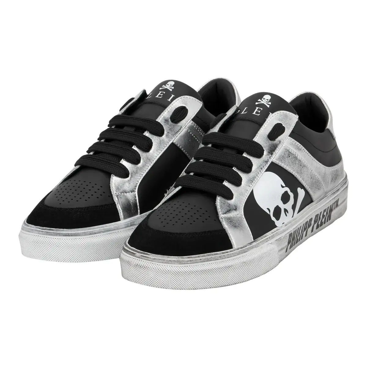 Low-Top-Sneaker mit Schädel-Akzent