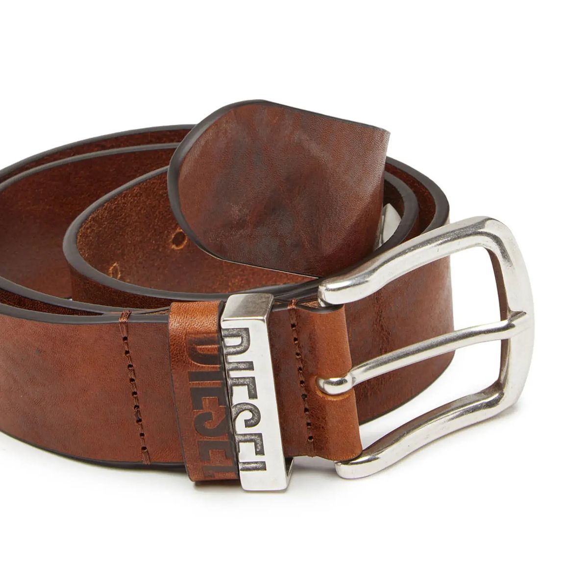 Gürtel aus poliertem Leder mit Logo-Plakette