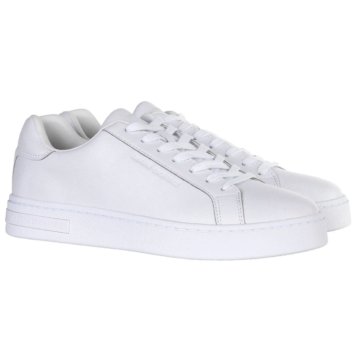 Minimalistische weiße Leder-Sneakers