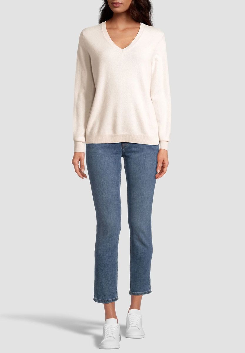 Klassischer Kaschmir Pullover mit V-Ausschnitt