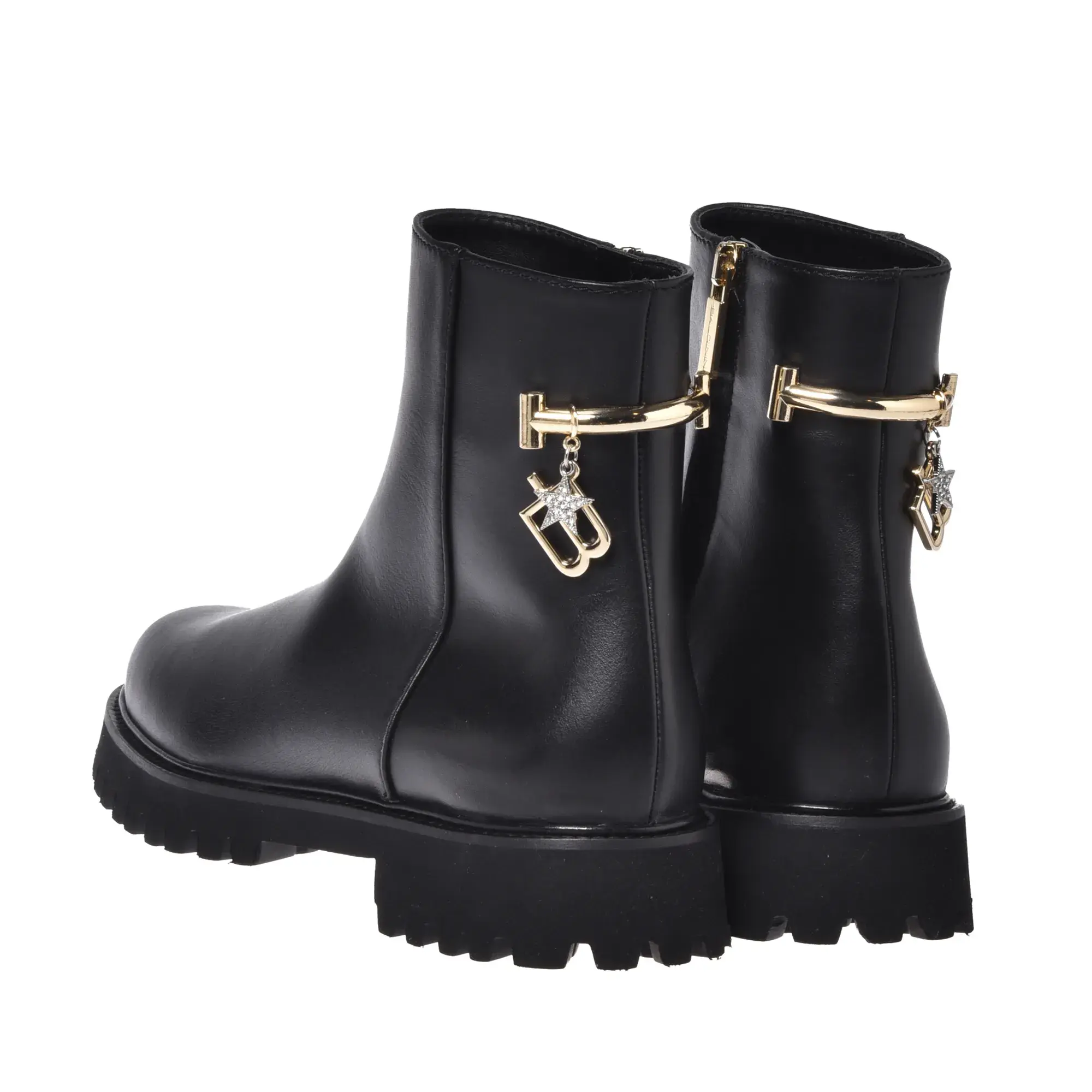 Schwarze Leder-Stiefeletten mit Anhänger