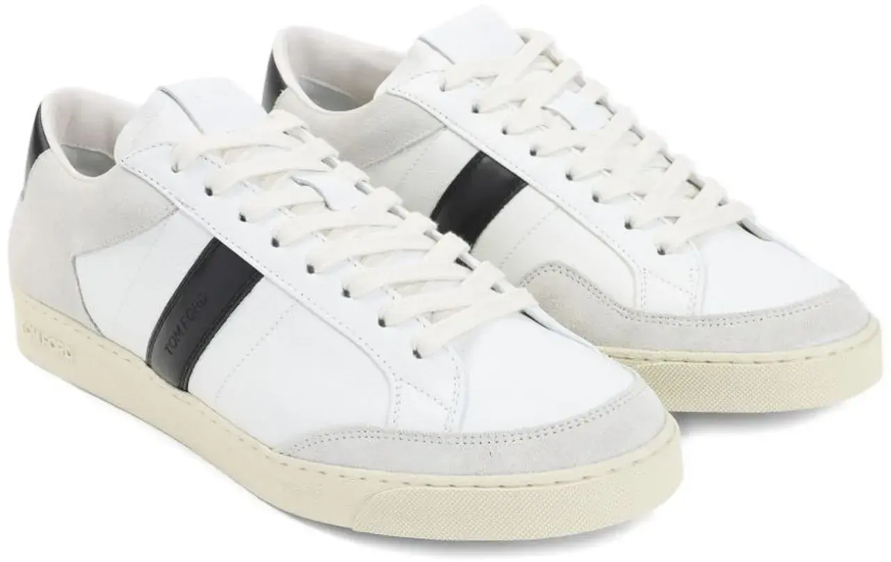 Weiße Leder-Court-Sneakers mit niedrigem Schaft