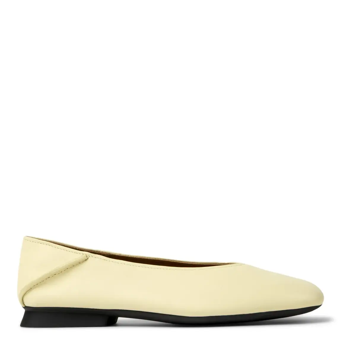 Elegante Lederballerinas mit eckiger Spitze