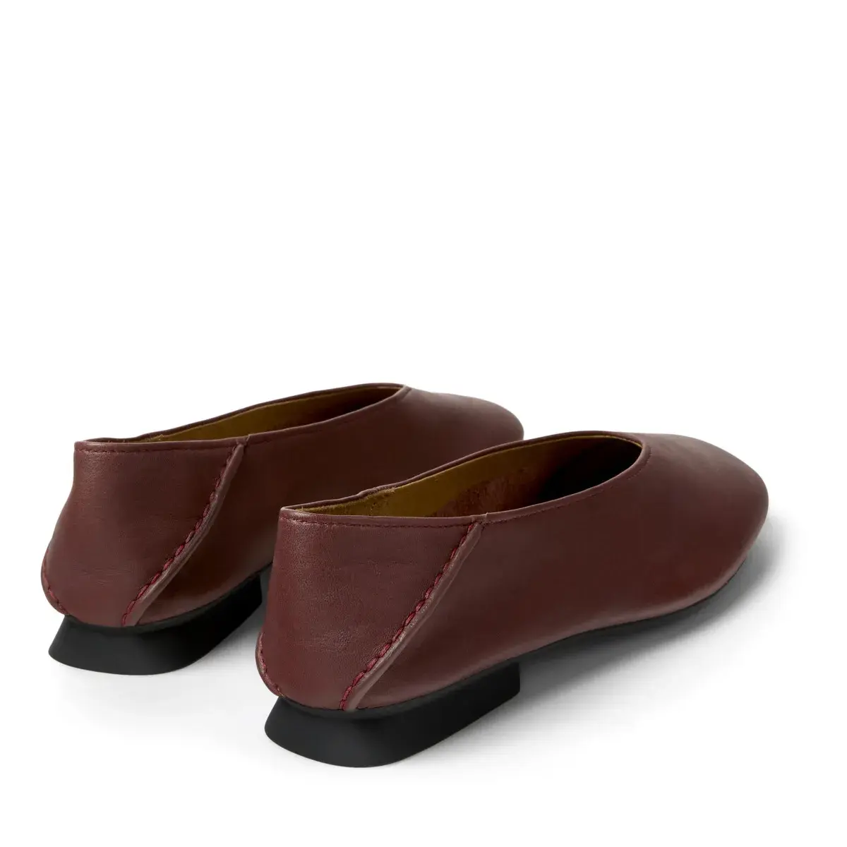 Minimalistische Leder-Ballerinas in Burgunderrot