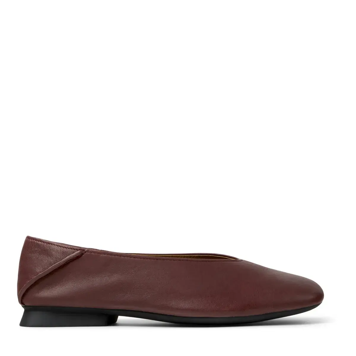 Minimalistische Leder-Ballerinas in Burgunderrot