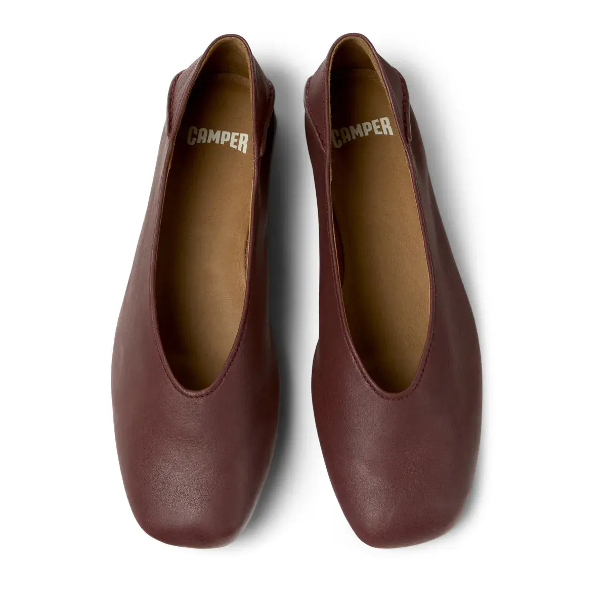 Minimalistische Leder-Ballerinas in Burgunderrot