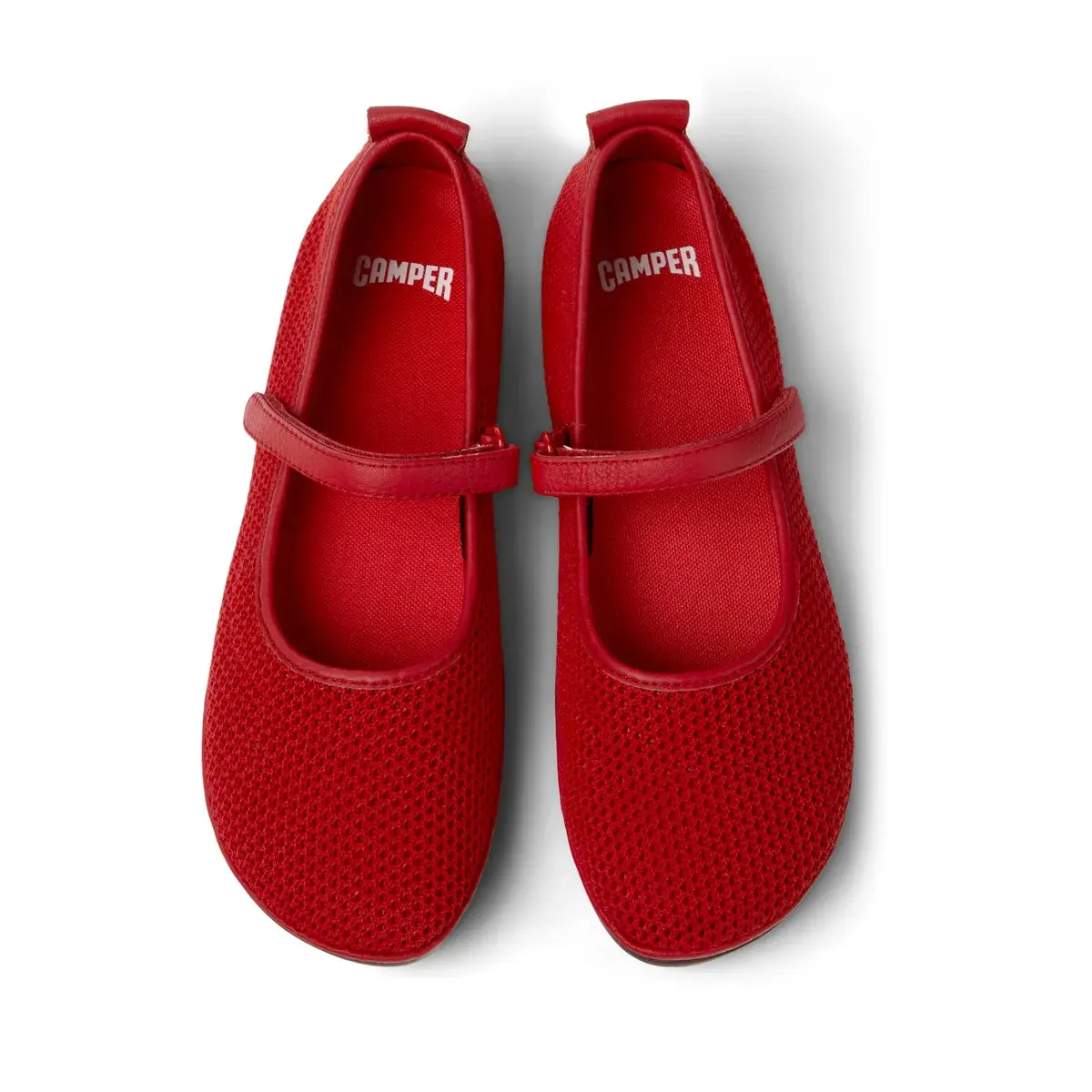 Perforierte rote Mary Jane Ballerinas