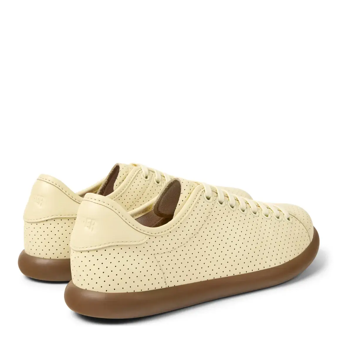 Perforierter Low-Top-Sneaker aus Leder