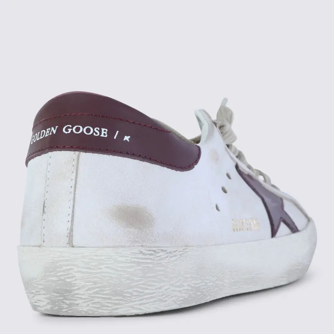 Distressed Leder Low-Top Star Sneaker