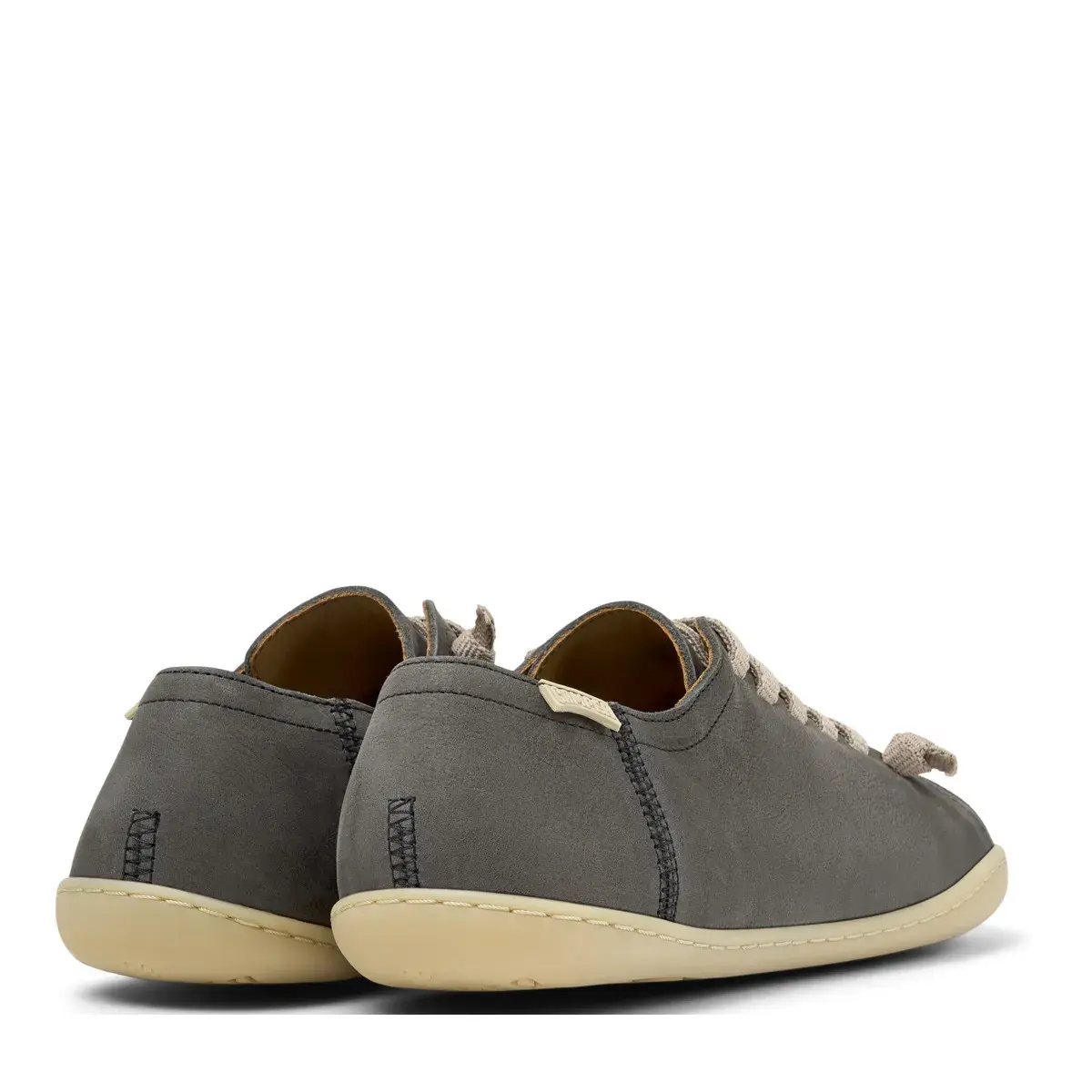 Minimalistischer Low-Top-Sneaker aus Leder