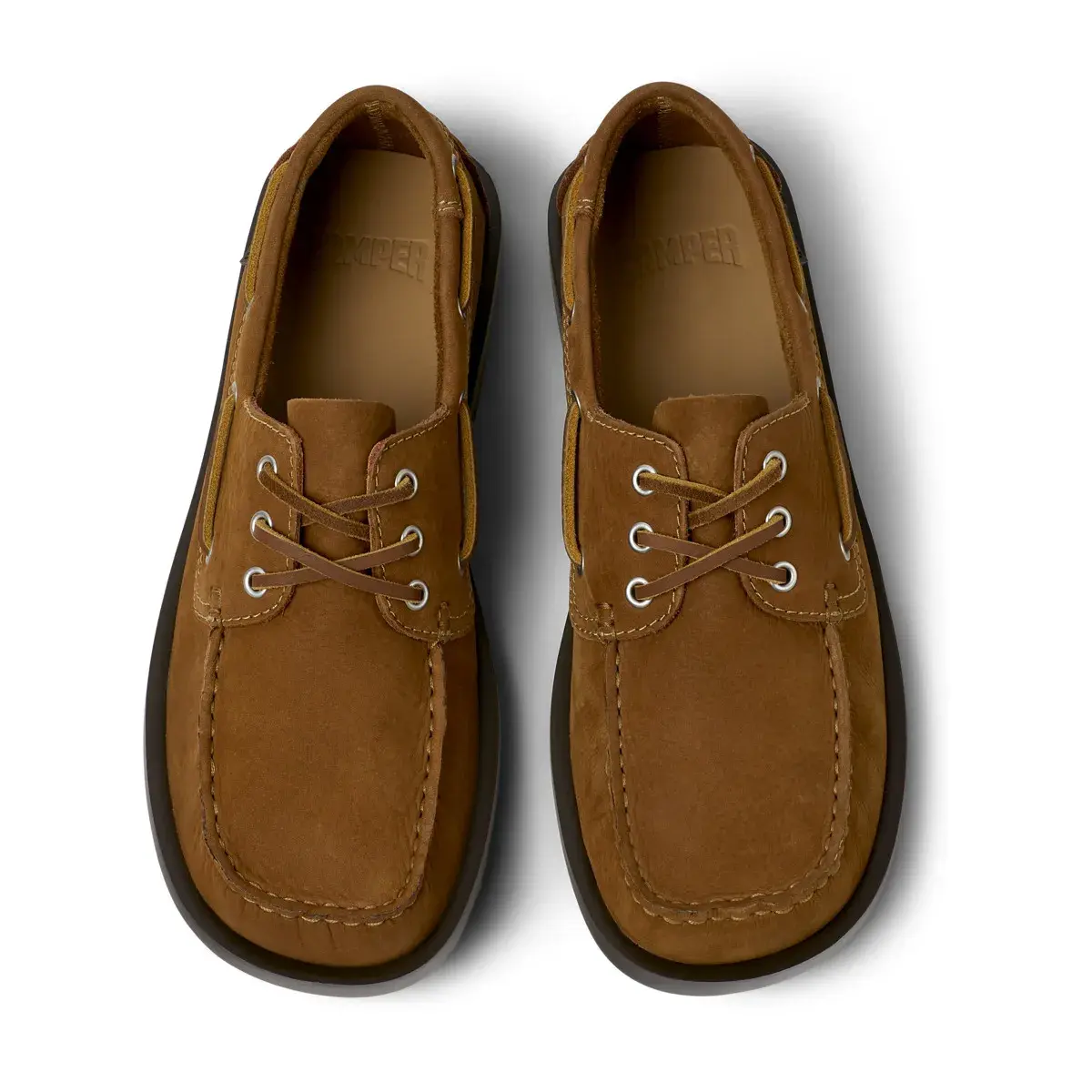 Herren-Bootschuhe aus braunem Leder