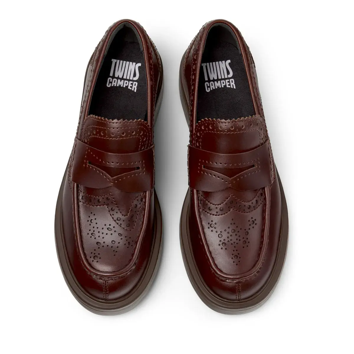 Klassischer Penny Loafer aus Leder mit Brogue