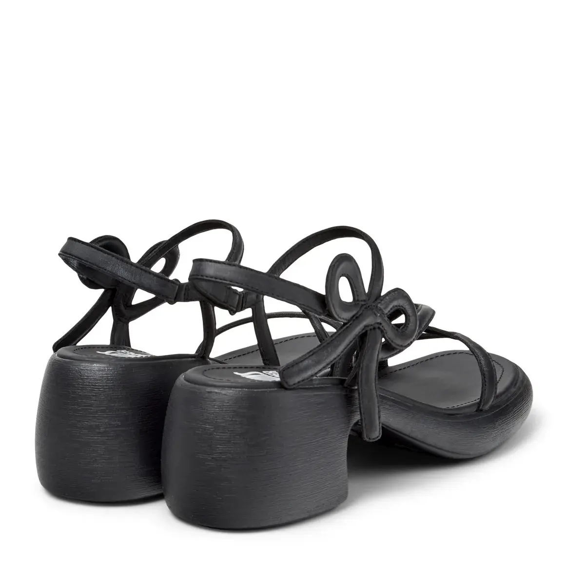 Einzigartige schwarze Leder-Sandalen mit Absatz