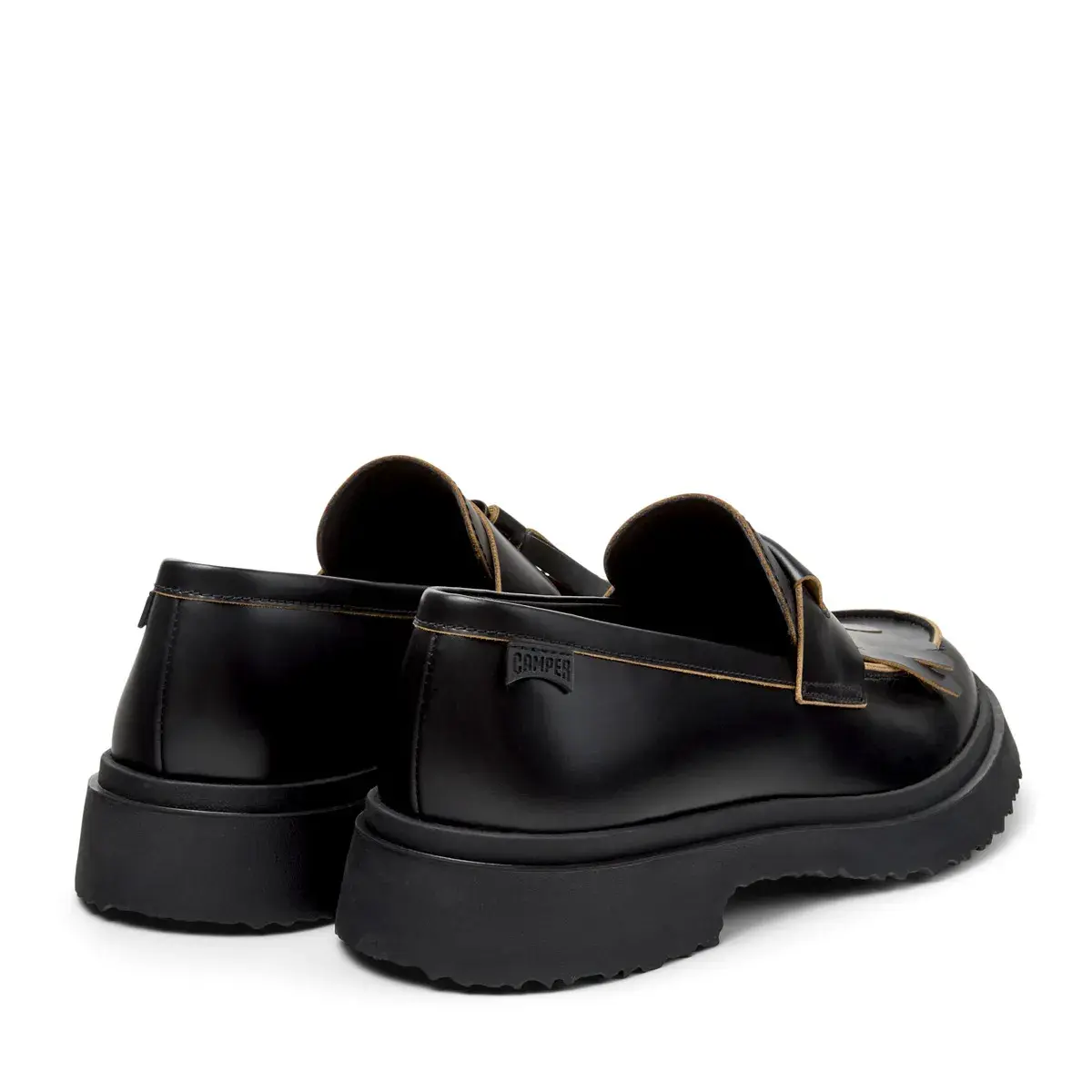 Klassischer Leder Slipper mit Quaste