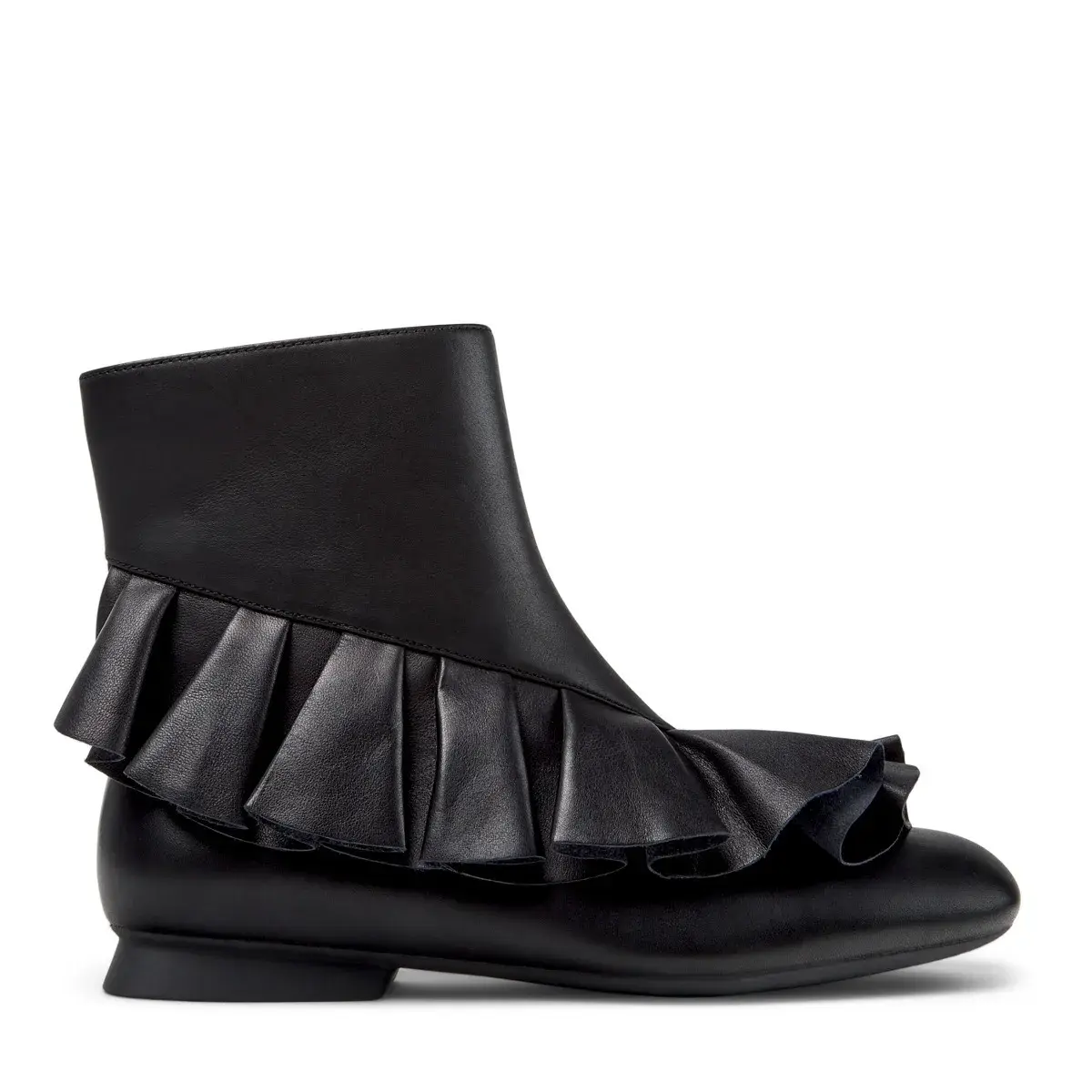 Schwarze Leder-Stiefeletten mit Rüschendetail