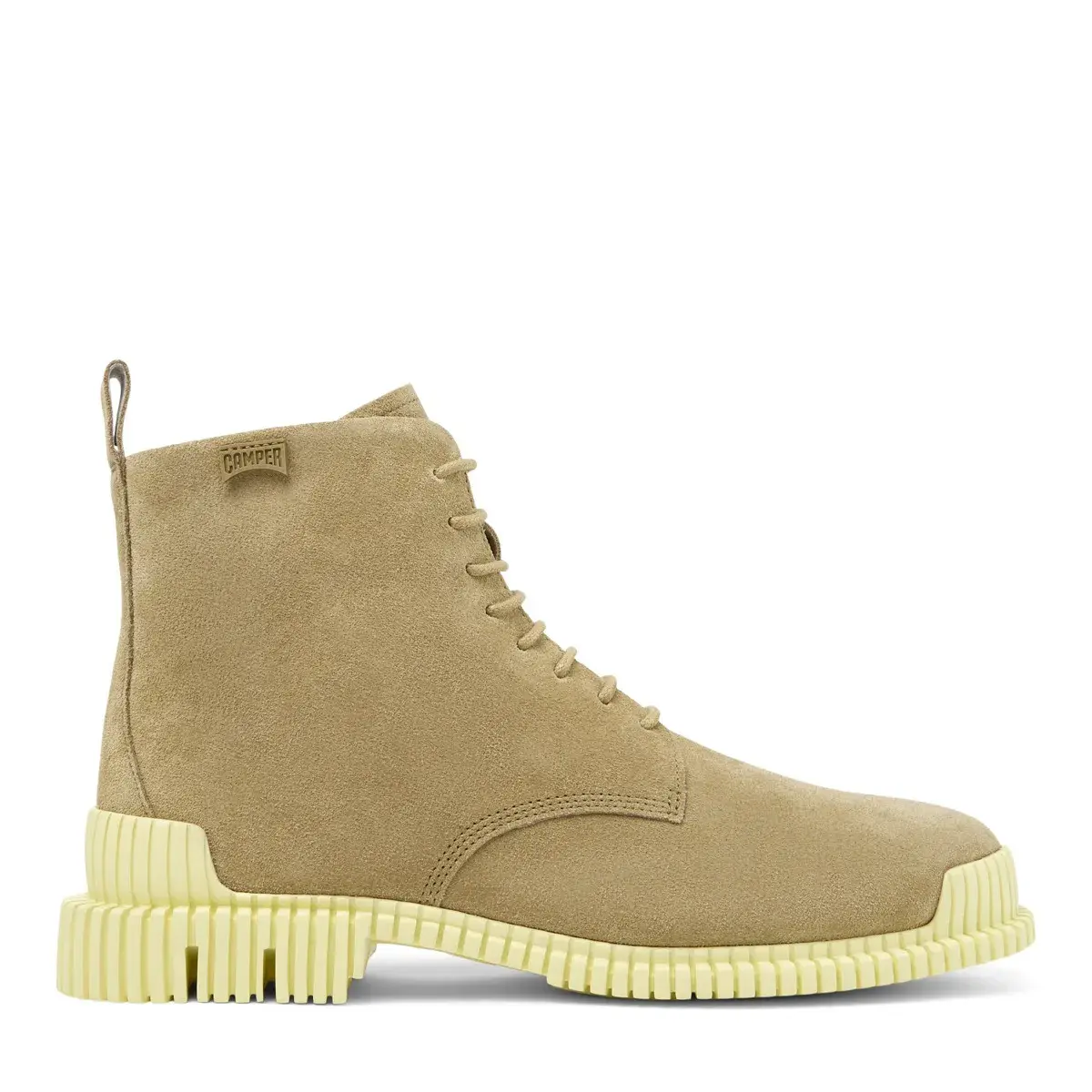 Stiefeletten aus Wildleder mit klobiger Sohle