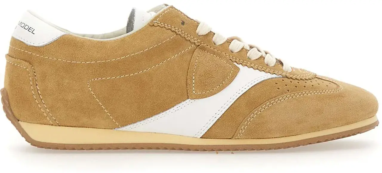 Wildleder-Sneakers mit niedrigem Schaft